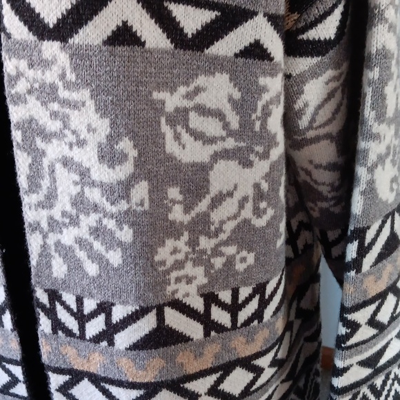 A Greige Multi Colored Cardigan Size Lg - Picture 4 of 6